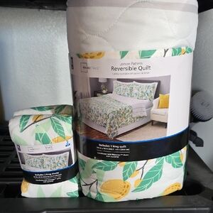 Mainstays Lemon Pattern Quilt Set - Green and Yellow